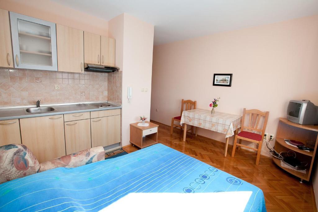 Apartments Petani Kožino Chambre photo